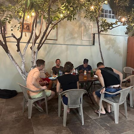 Tirana Lemon Breeze Hostel Luaran gambar