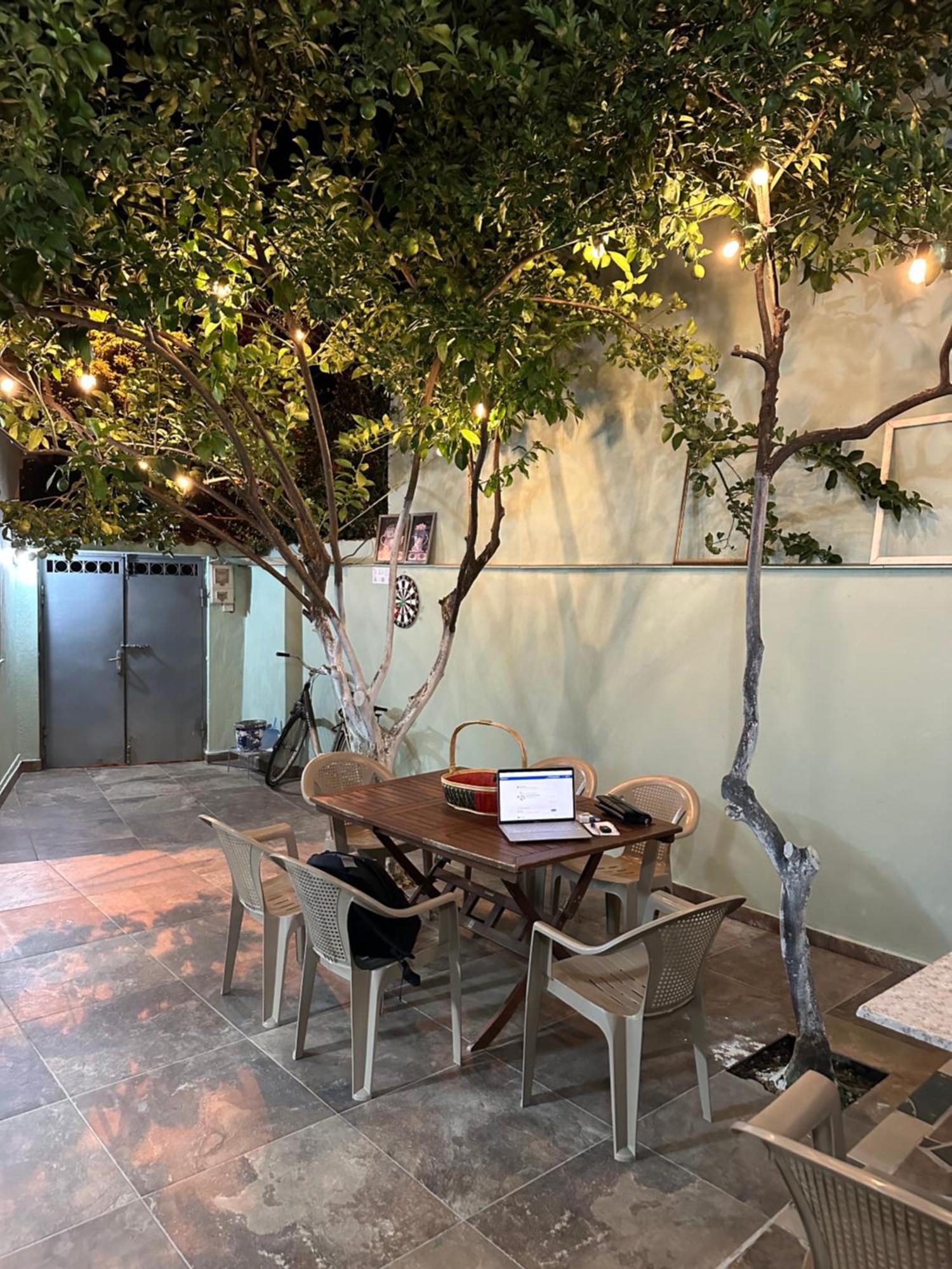 Tirana Lemon Breeze Hostel Luaran gambar