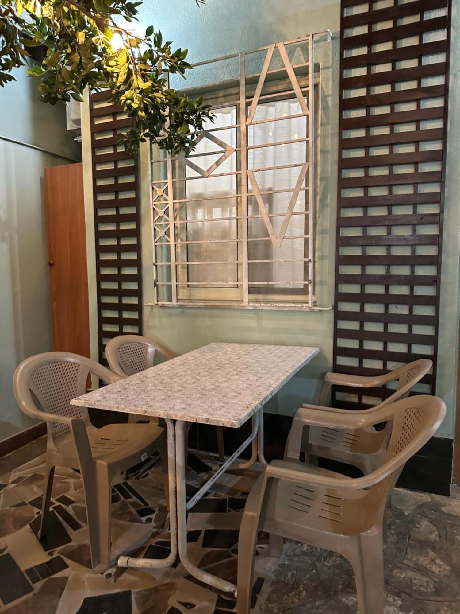 Tirana Lemon Breeze Hostel Luaran gambar